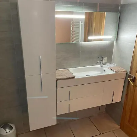 Holiday home Grands Abayers *